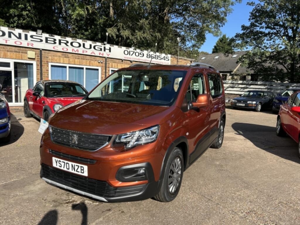 Used Peugeot Rifter 2021 for sale - 76107519: Photo 2