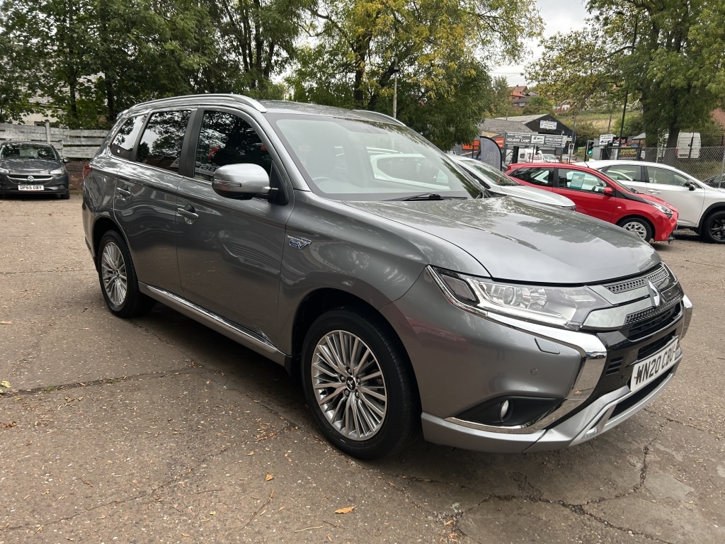 Used Mitsubishi Outlander 2020 for sale - 76187345: Photo 2