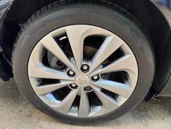 Used Toyota Auris 2016 for sale - 79242268: Photo