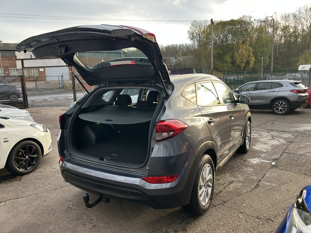 Used Hyundai TUCSON 2017 for sale - 76694712: Photo 17