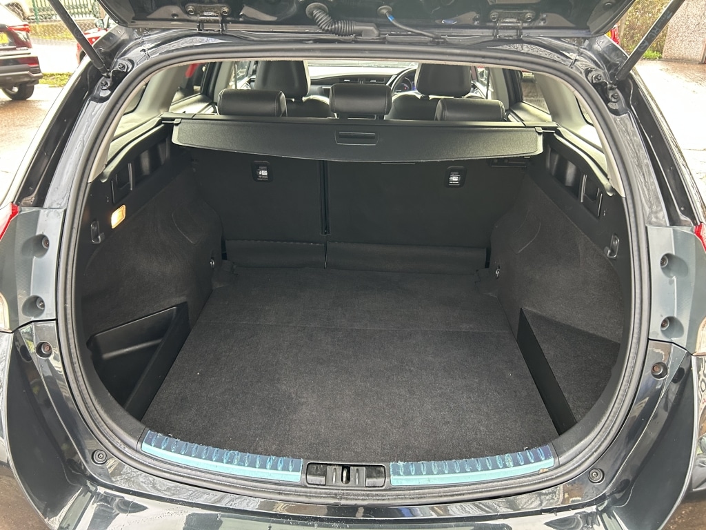 Used Toyota Auris 2016 for sale - 76639996: Photo 15