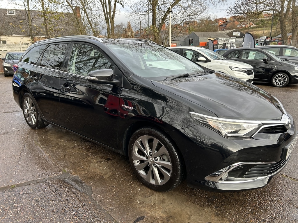 Used Toyota Auris 2016 for sale - 76639996: Photo 2