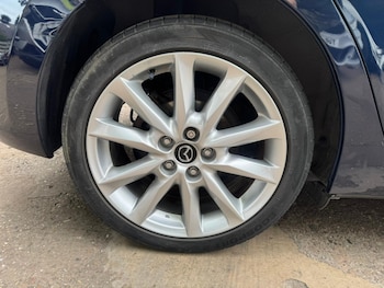 Used Mazda Mazda3 2017 for sale - 79043799: Photo