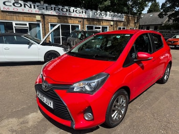 Used Toyota Yaris 2015 for sale - 78972311: Photo