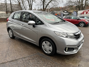 Used Honda Jazz 2018 for sale - 76947628: Photo