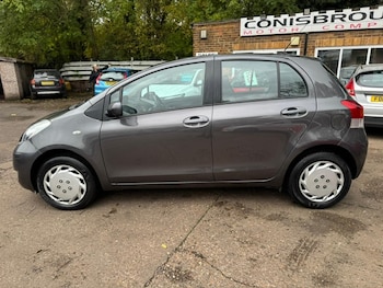 Used Toyota Yaris 2009 for sale - 76383454: Photo
