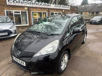 Used Honda Jazz 2012 for sale - 77325435: Photo