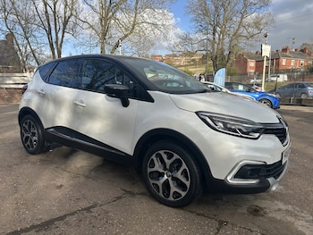 Used Renault Captur 2018 for sale - 77985155: Photo