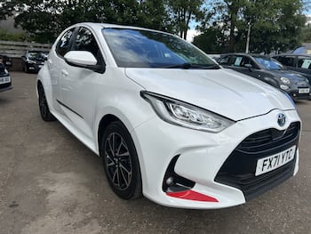Used Toyota Yaris 2021 for sale - 79632856: Photo