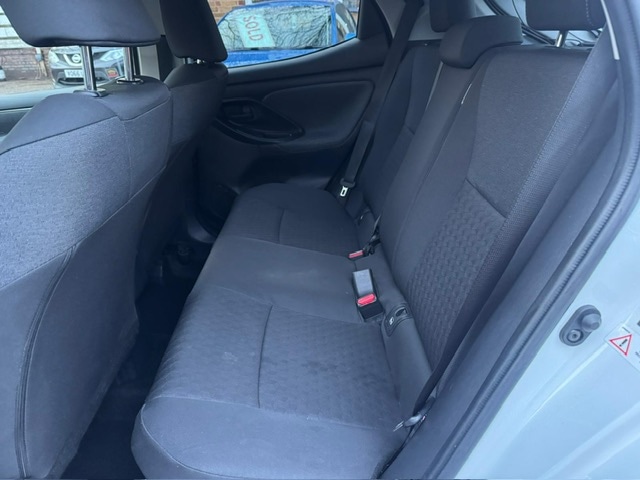 Used Toyota Yaris 2021 for sale - 77196755: Photo 10