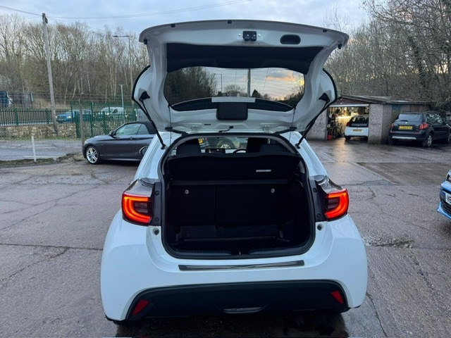 Used Toyota Yaris 2021 for sale - 77196755: Photo 11