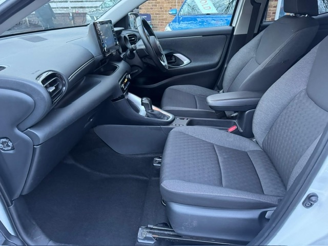 Used Toyota Yaris 2021 for sale - 77196755: Photo 9