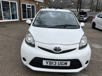 Used Toyota AYGO 2013 for sale - 77833194: Photo
