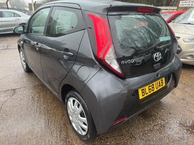 Used Toyota AYGO 2019 for sale - 77702574: Photo 12