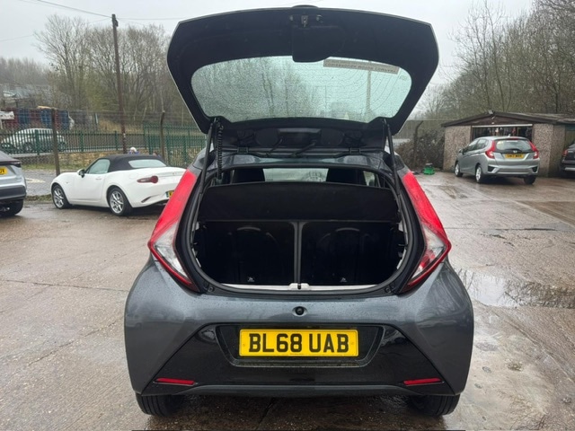 Used Toyota AYGO 2019 for sale - 77702574: Photo 8