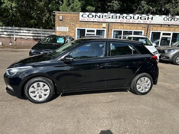 Used Hyundai i20 2016 for sale - 79596108: Photo