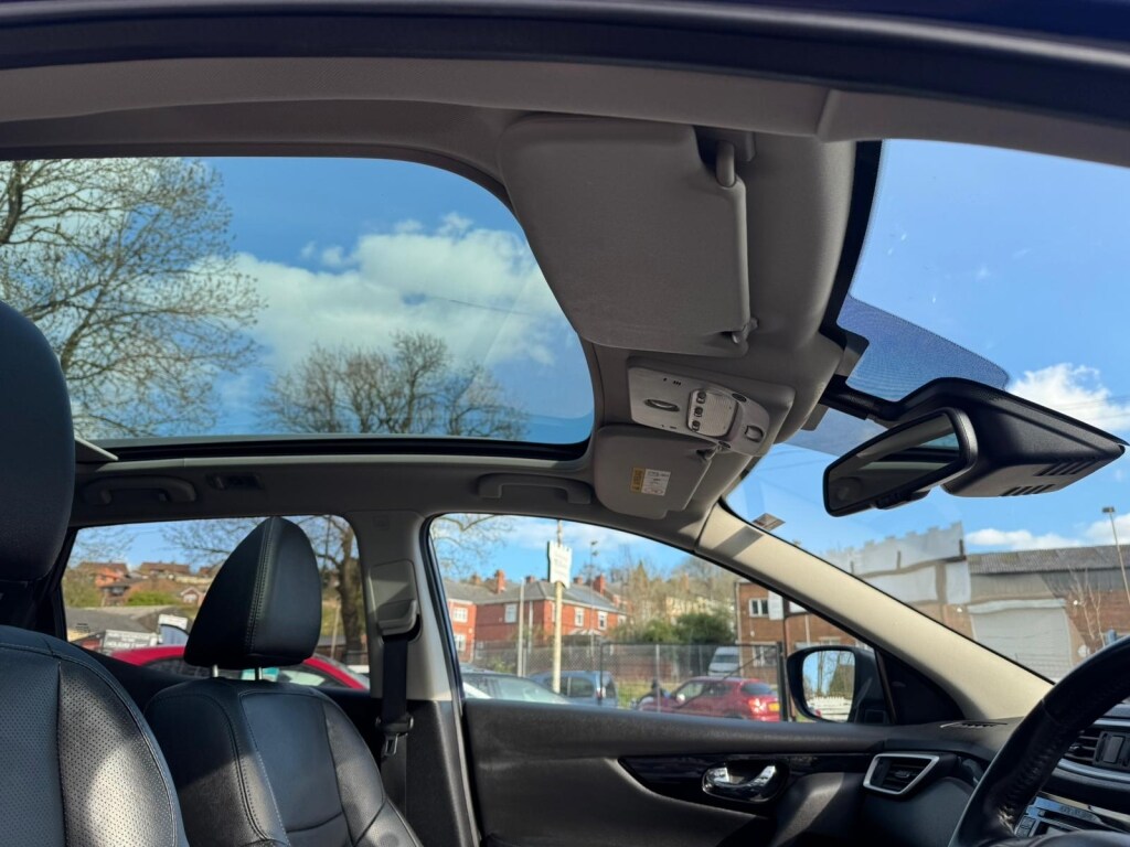 Used Nissan Qashqai 2017 for sale - 78112420: Photo 10