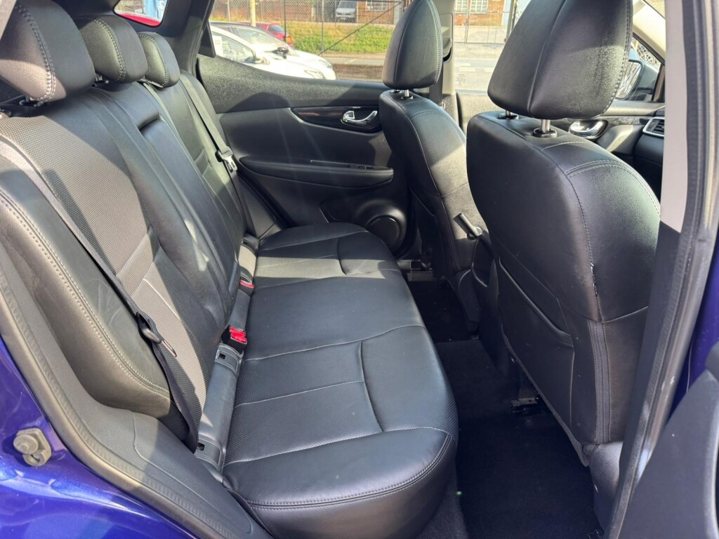 Used Nissan Qashqai 2017 for sale - 78112420: Photo 12