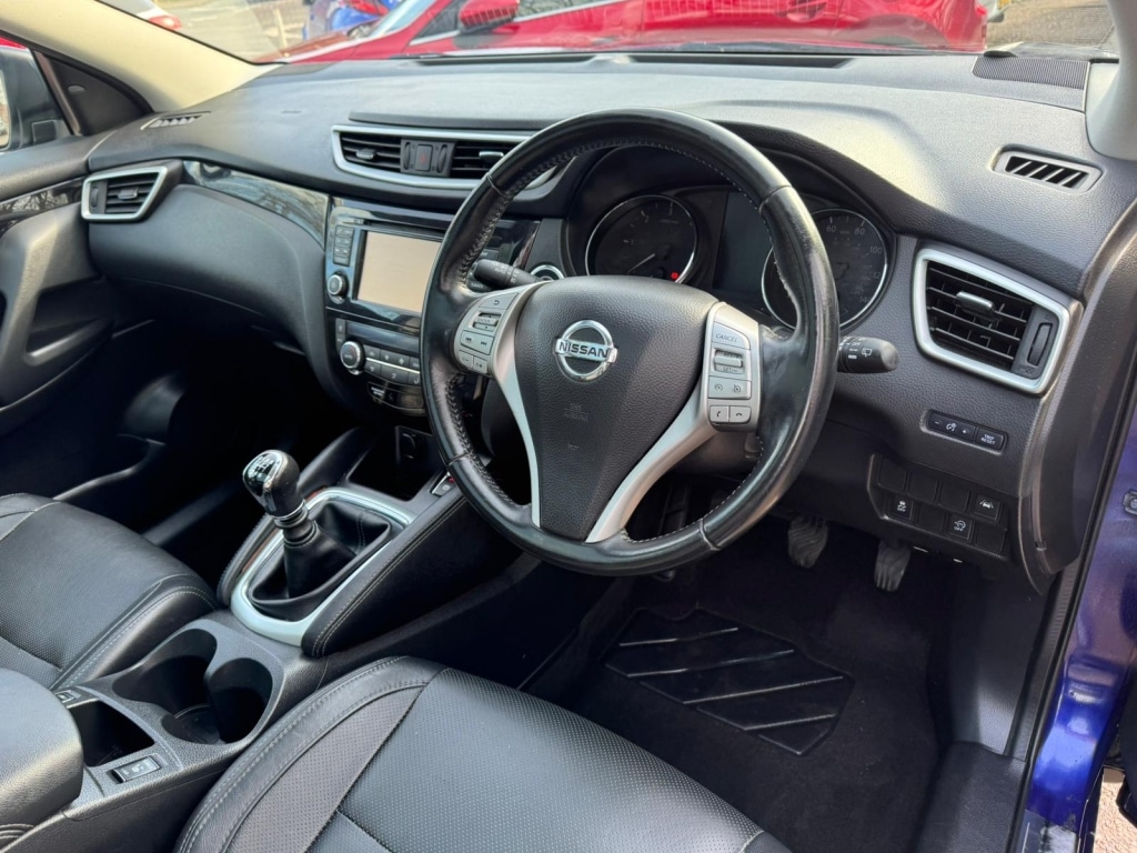 Used Nissan Qashqai 2017 for sale - 78112420: Photo 5