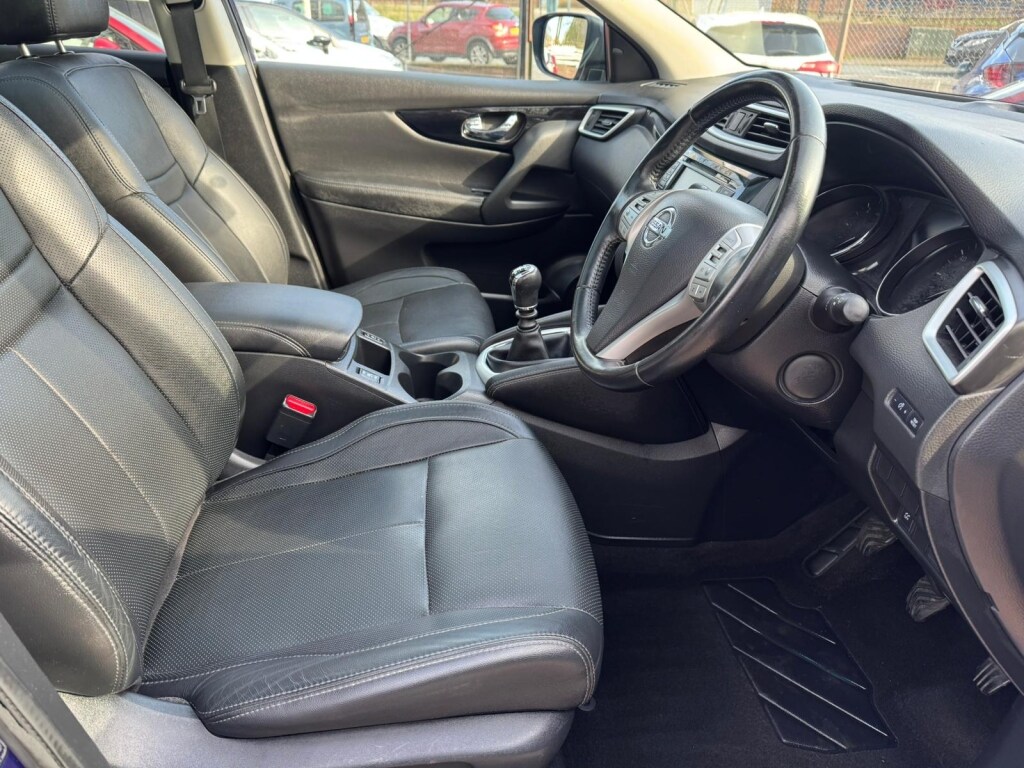 Used Nissan Qashqai 2017 for sale - 78112420: Photo 7