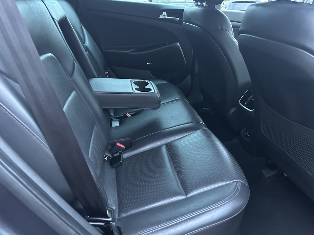 Used Hyundai TUCSON 2019 for sale - 76860220: Photo 9