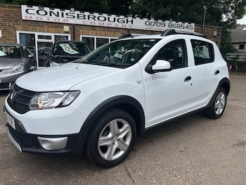 Used Dacia Sandero Stepway 2015 for sale - 78910004: Photo