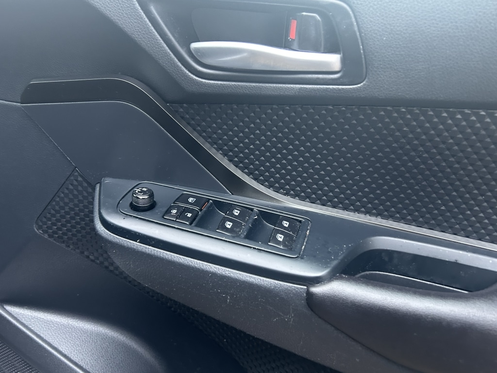 Used Mazda MX-5 2015 for sale - 77385472: Photo 19