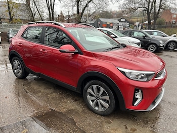 Used Kia Stonic 2022 for sale - 76713354: Photo