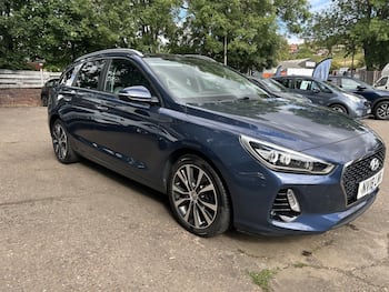 Used Hyundai i30 2018 for sale - 79596110: Photo