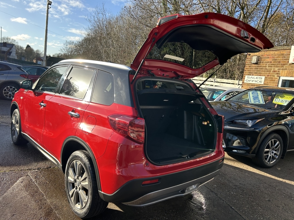 Used Suzuki Vitara 2018 for sale - 76694710: Photo 9