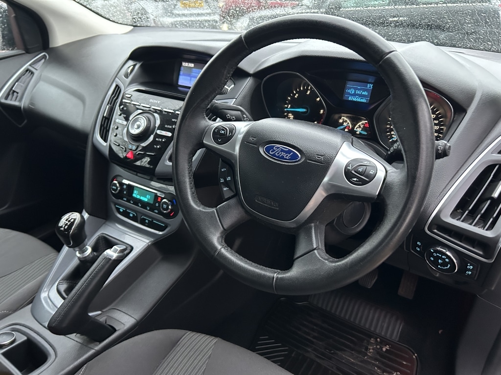 Used Ford Focus 2013 for sale - 77531378: Photo 10