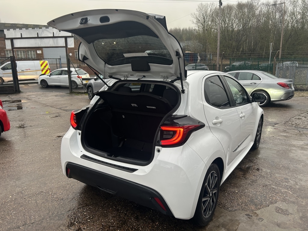 Used Toyota Yaris 2021 for sale - 77522315: Photo 16