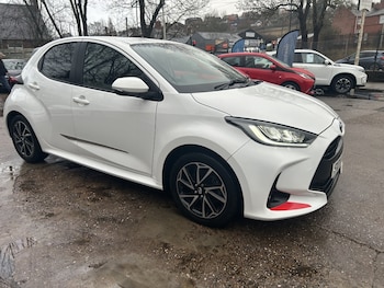 Used Toyota Yaris 2021 for sale - 77522315: Photo