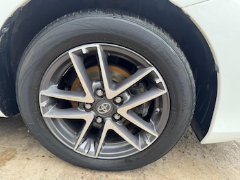 Used Toyota Auris 2015 for sale - 78460102: Photo