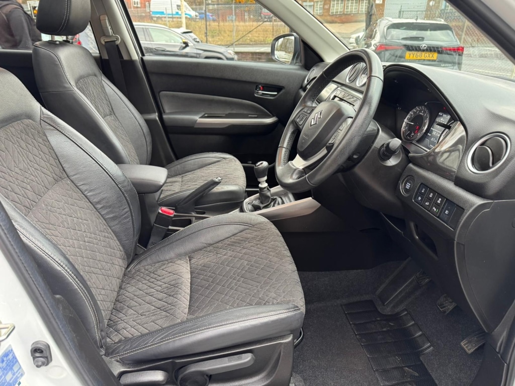 Used Suzuki Vitara 2021 for sale - 77208800: Photo 11
