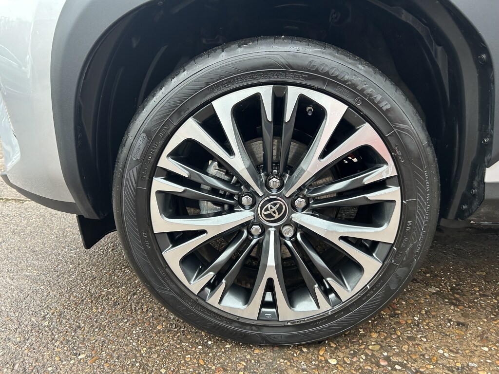 Used Toyota Yaris Cross 2023 for sale - 77338646: Photo 10