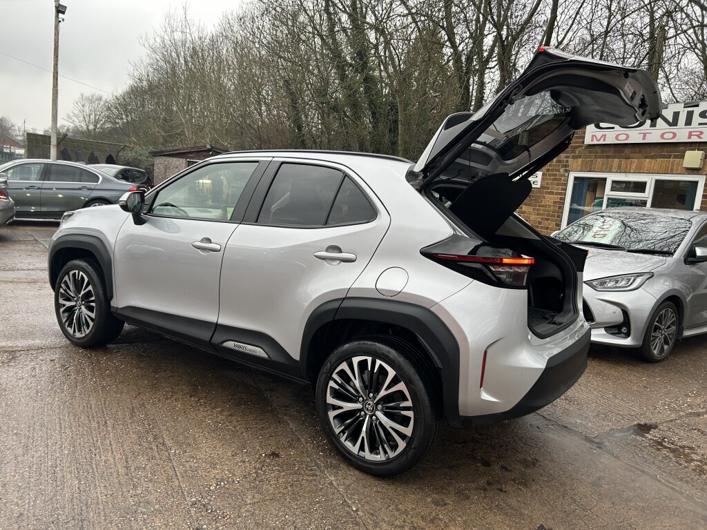 Used Toyota Yaris Cross 2023 for sale - 77338646: Photo 16