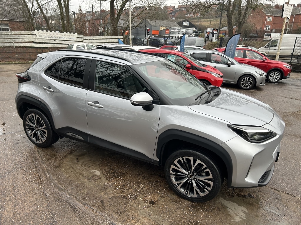 Used Toyota Yaris Cross 2023 for sale - 77338646: Photo 2