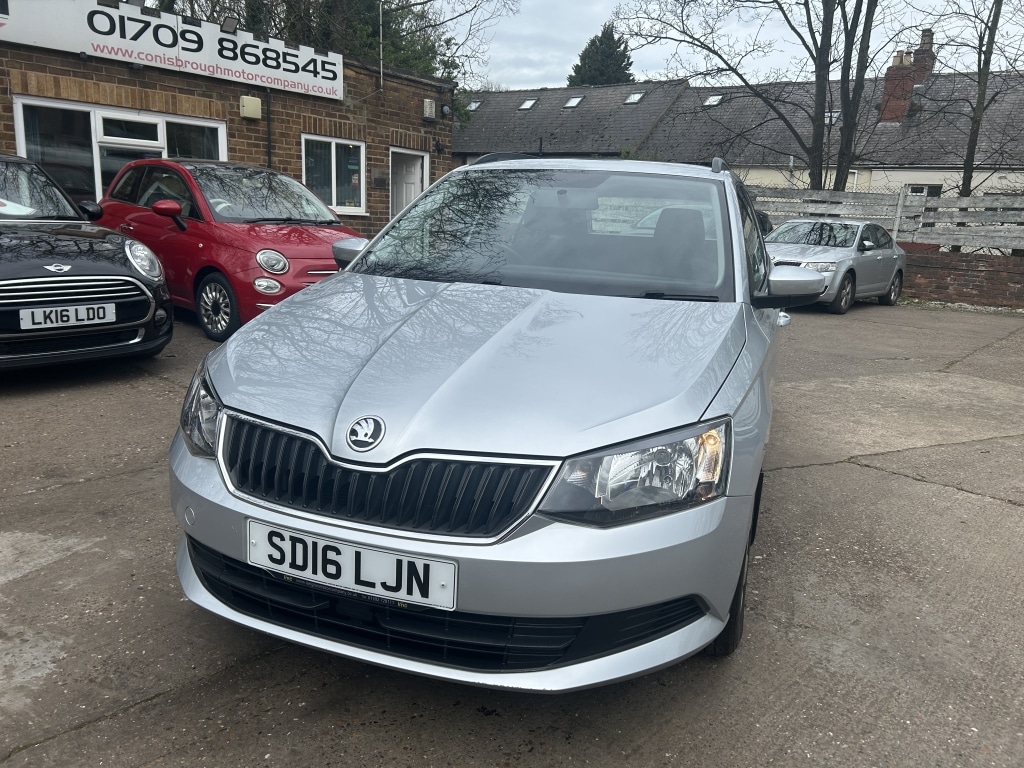 Used Skoda Fabia 2016 for sale - 78179037: Photo 2
