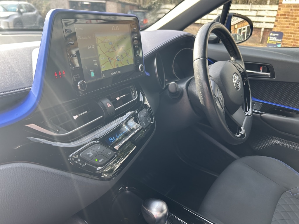 Used Toyota C-HR 2020 for sale - 77652411: Photo 15