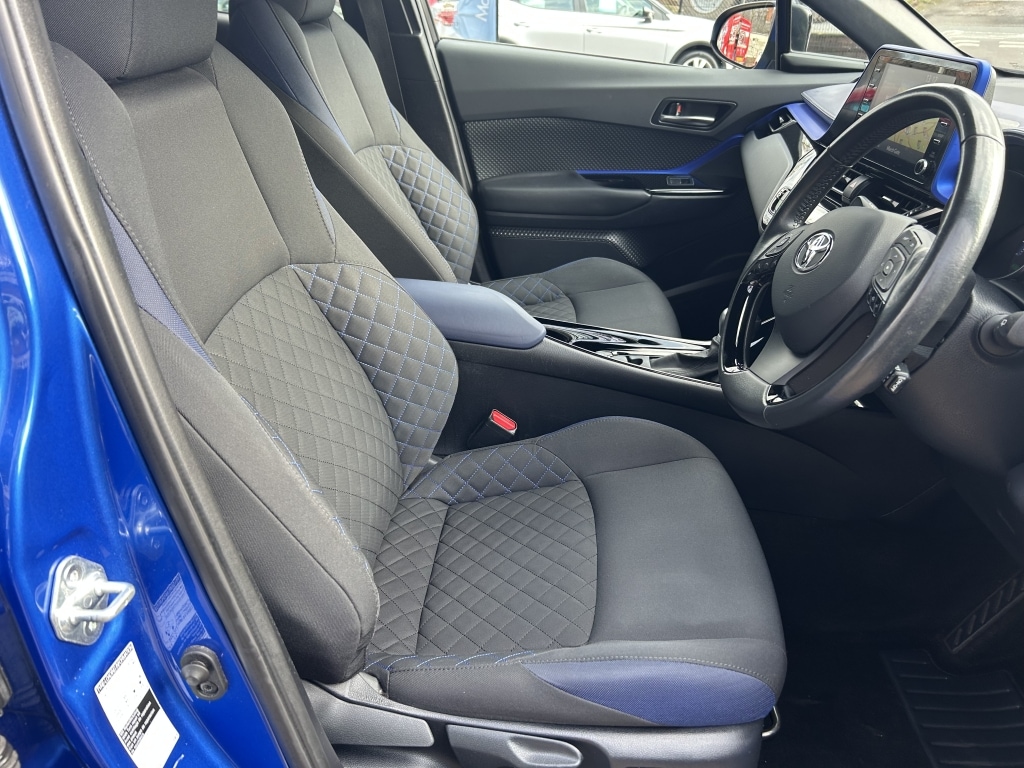 Used Toyota C-HR 2020 for sale - 77652411: Photo 8