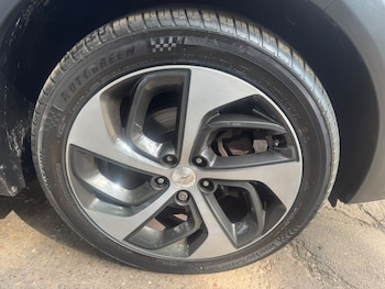 Used Hyundai TUCSON 2016 for sale - 79367904: Photo