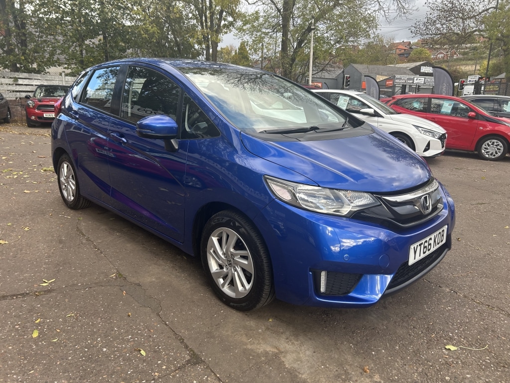 Used Honda Jazz 2016 for sale - 76383452: Photo 1