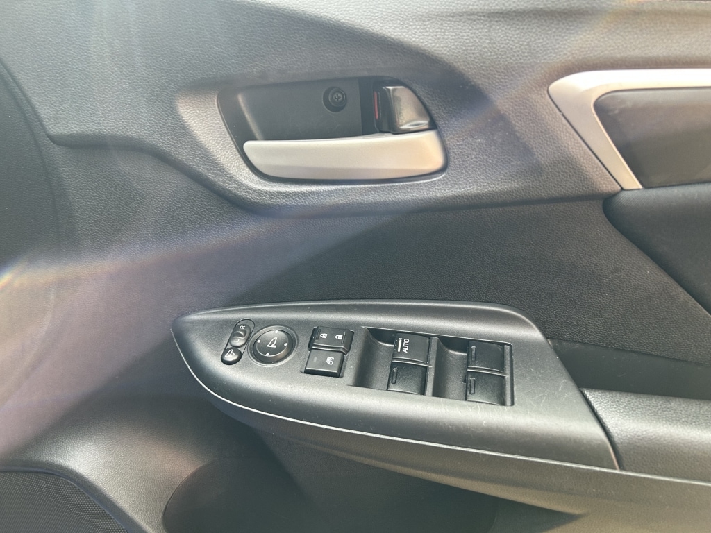 Used Honda Jazz 2016 for sale - 76383452: Photo 11