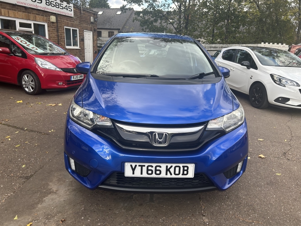 Used Honda Jazz 2016 for sale - 76383452: Photo 2