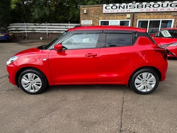 Used Suzuki Swift 2017 for sale - 75724770: Photo