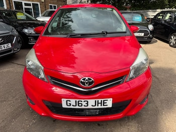 Used Toyota Yaris 2013 for sale - 79463715: Photo