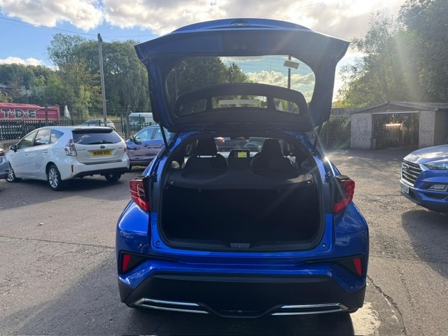 Used Toyota C-HR 2020 for sale - 76065740: Photo 6