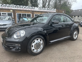 Used Volkswagen Beetle 2018 for sale - 78238789: Photo