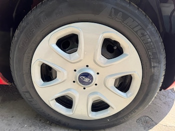 Used Ford Ka 2014 for sale - 78987466: Photo